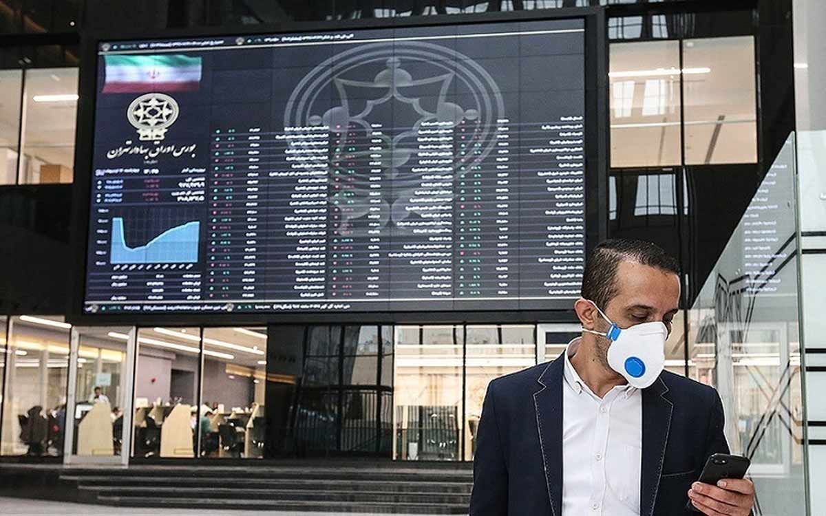شاخص کل بورس تهران در روز چهارشنبه 4600 واحد افزایش یافت