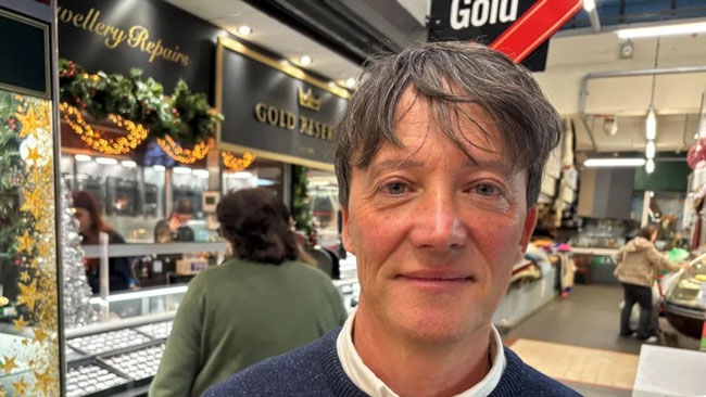 پیتر میدلتون (Peter Middleton) می‌گوید تجارت در Gold Reserves Ltd نسبت به سال گذشته «به طور قابل توجهی» افزایش یافته است